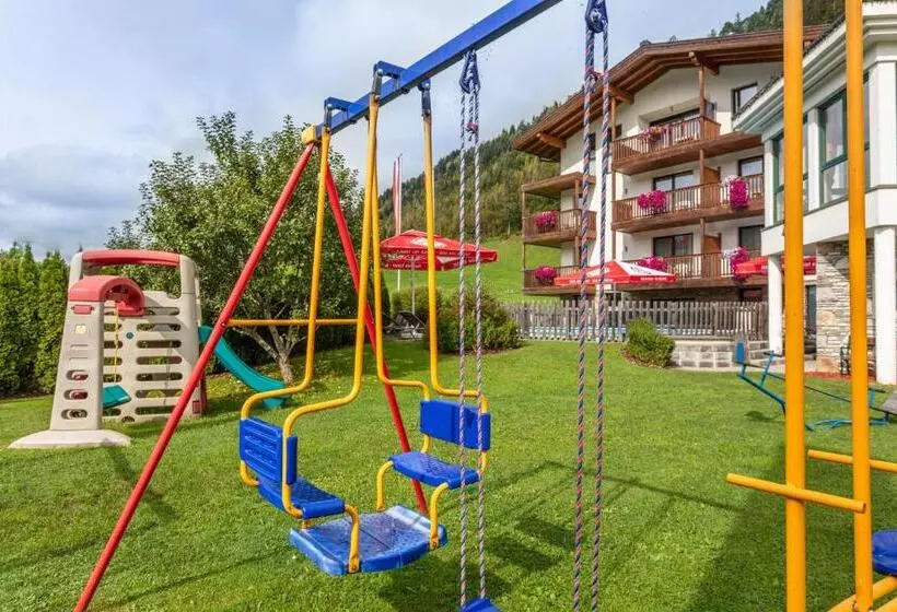 Hotel Landhaus Rohregger