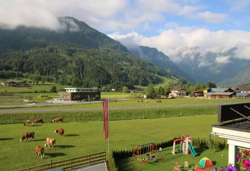 Hotel Landhaus Rohregger