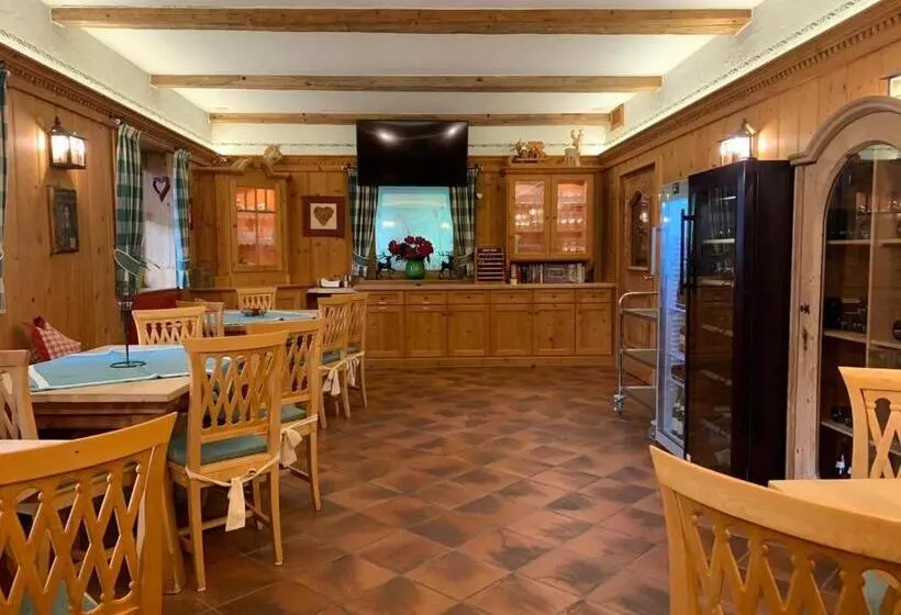 Hotel Landhaus Rohregger