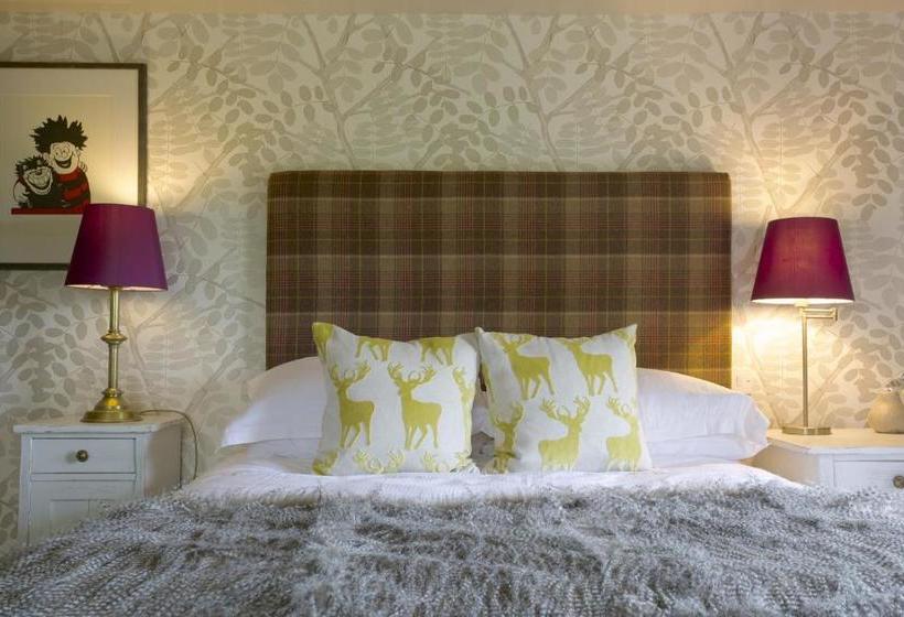 Отель Pear Tree Inn Whitley