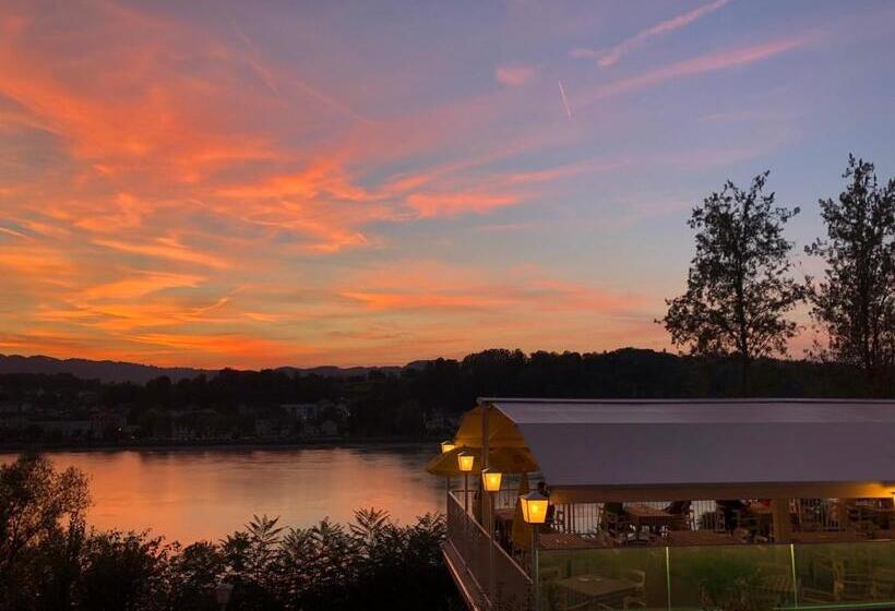 Отель Restaurant Faustschlössl