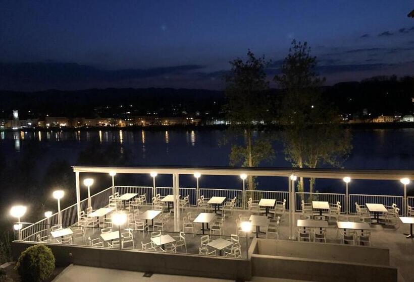 Отель Restaurant Faustschlössl