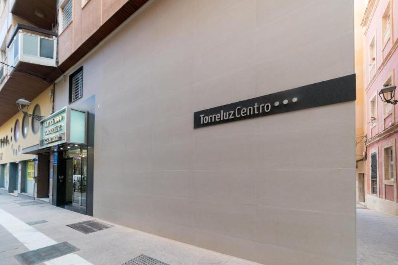 هتل Torreluz Centro