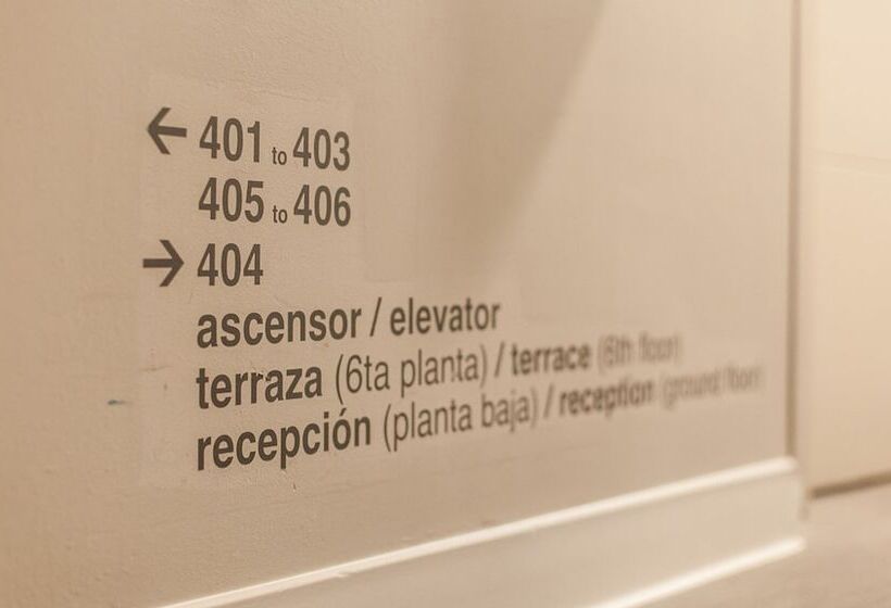 هتل Urbansea Atocha 113