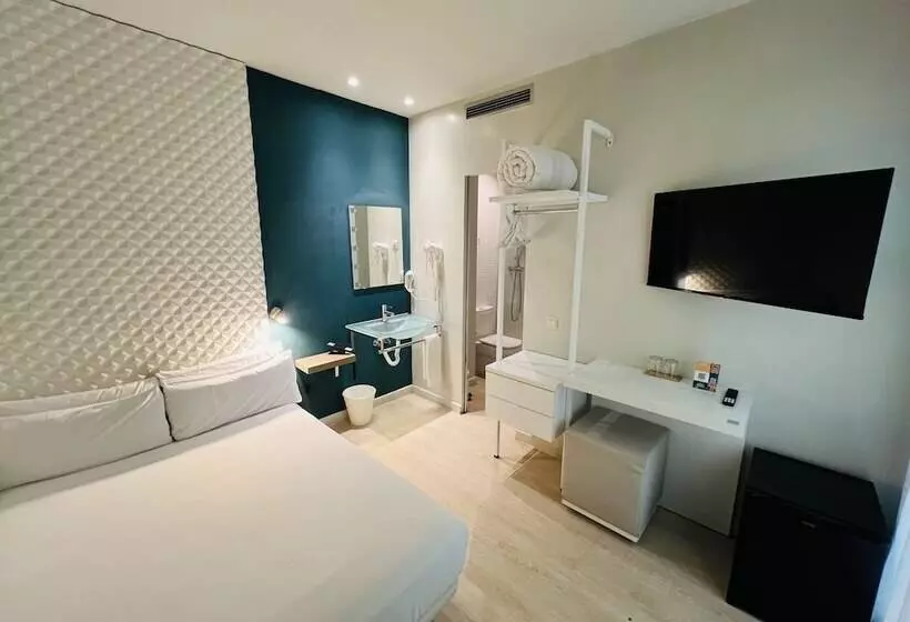 هتل Urbansea Atocha 113