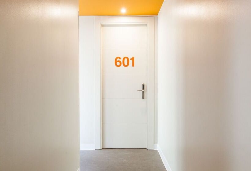 هتل Urbansea Atocha 113