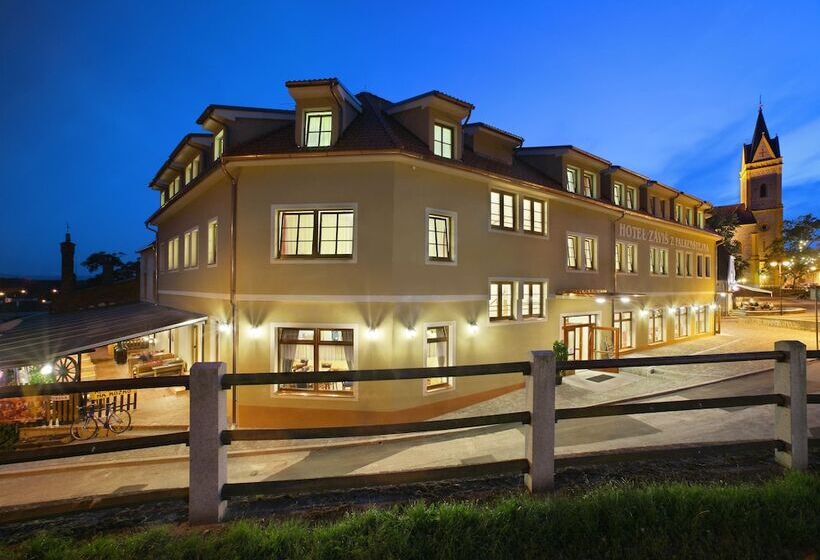 Отель Záviš Z Falkenštejna