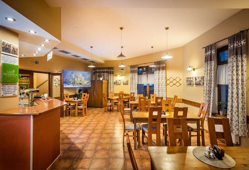 Отель Záviš Z Falkenštejna