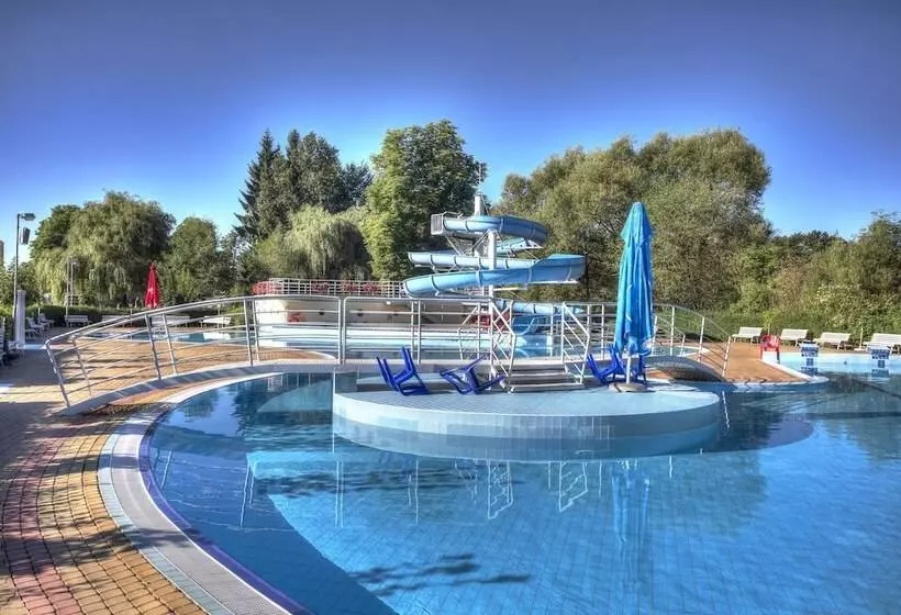 Hotel Záviš Z Falkenštejna