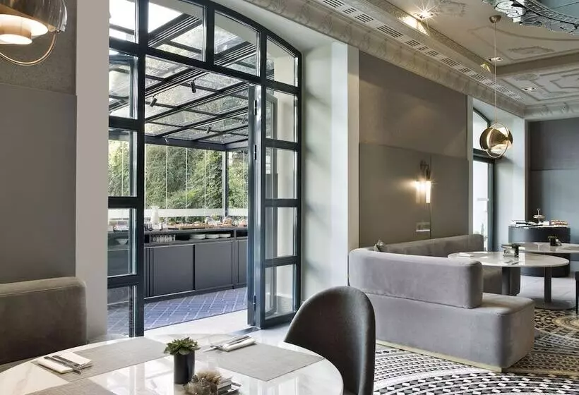 Único Madrid, Small Luxury Hotels