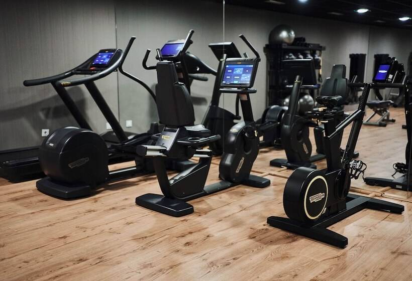 Único Madrid, Small Luxury Hotels