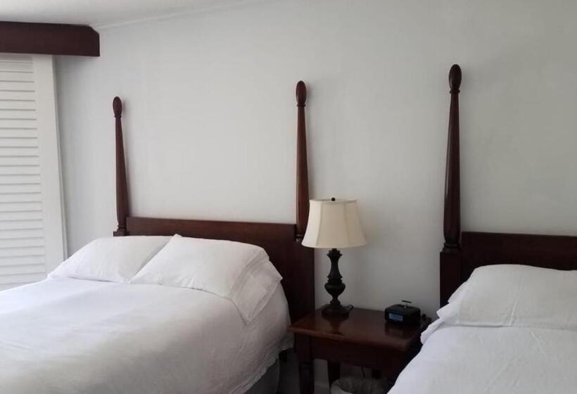 2417 At Oceanfront Resort Lihue Kauai Beach Drive Private Condo