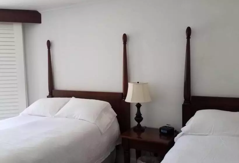 2417 At Oceanfront Resort Lihue Kauai Beach Drive Private Condo