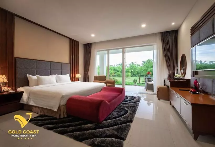 Gold Coast Hotel Resort & Spa