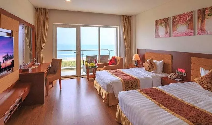 Gold Coast Hotel Resort & Spa