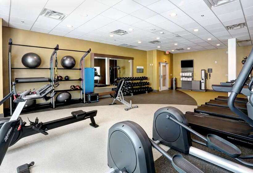 فندق Hilton Garden Inn Bel Air