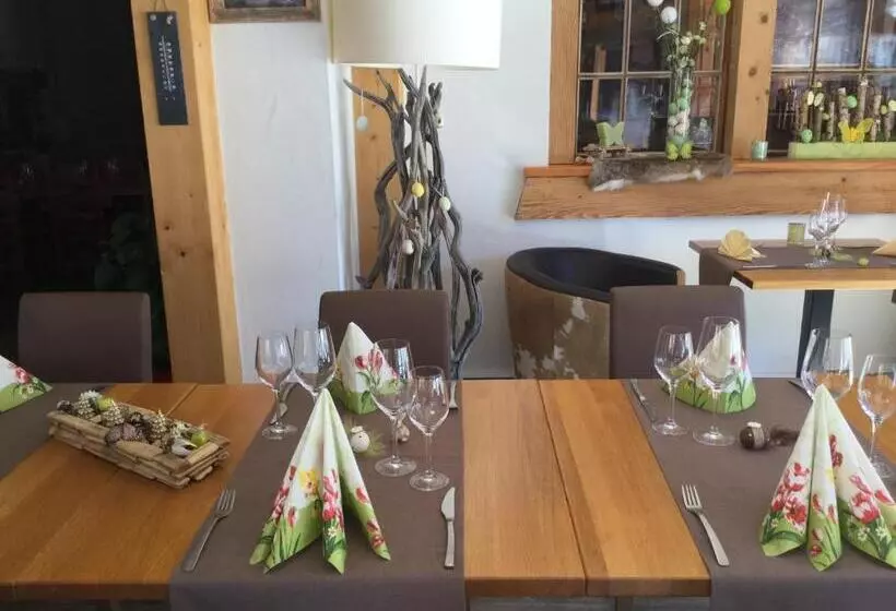 ホテル Hôtel Dents De Veisivi