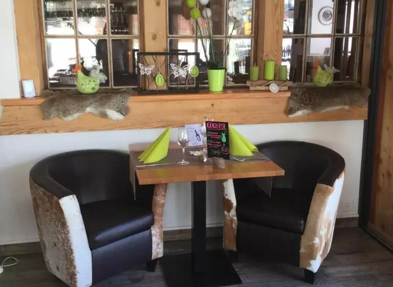 ホテル Hôtel Dents De Veisivi