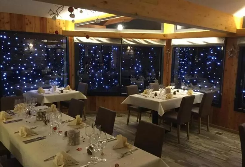 ホテル Hôtel Dents De Veisivi