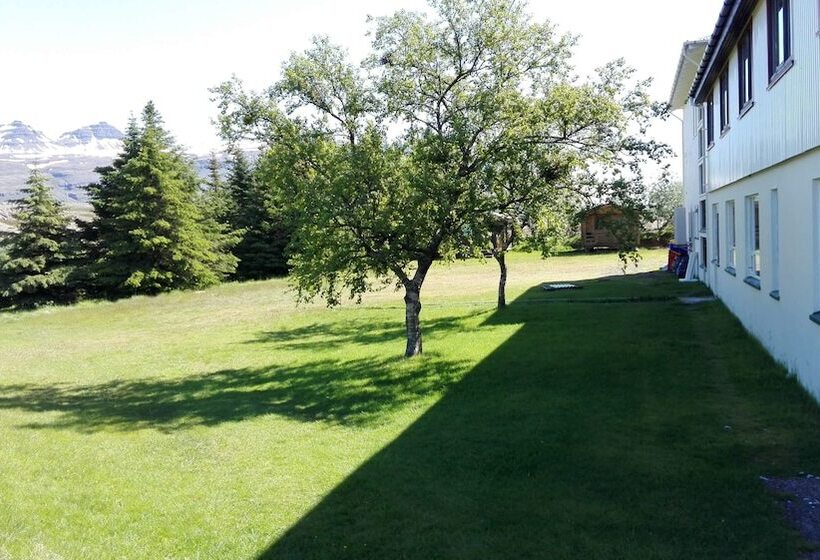 هتل Hótel Stadarborg