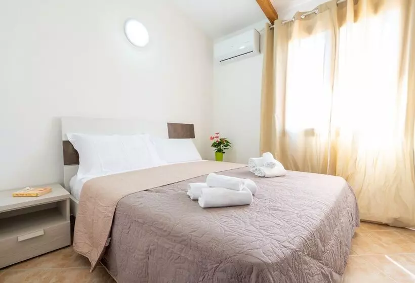 هتل Residence La Falata Costa Paradiso