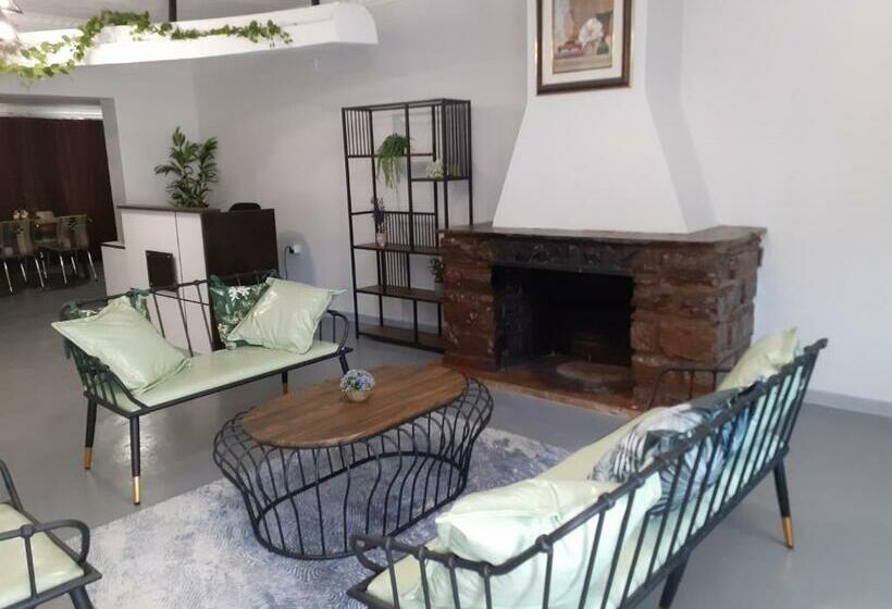 Driftwood Boutique Bed And Breakfast