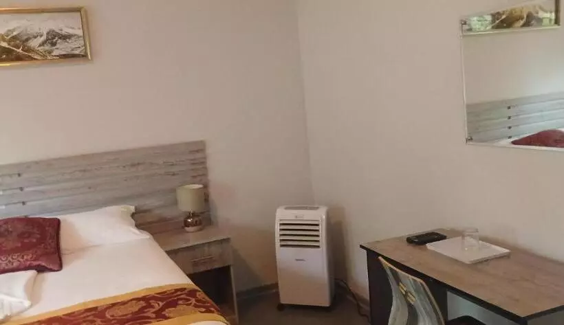 Driftwood Boutique Bed And Breakfast