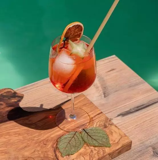 Majatalo Cala Cala Rooms,restaurant & Farm Experience