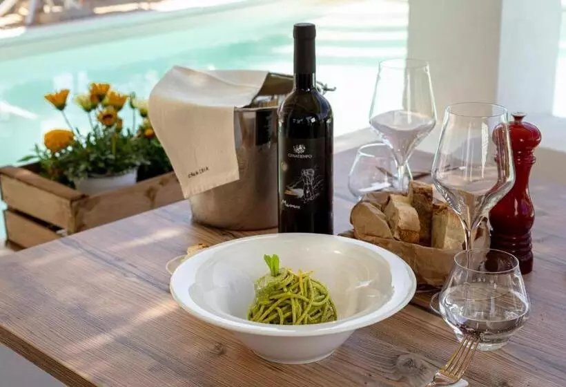 Majatalo Cala Cala Rooms,restaurant & Farm Experience