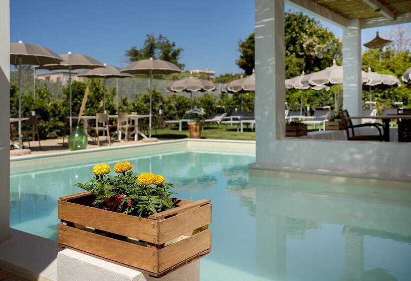 پانسیون Cala Cala Rooms,restaurant & Farm Experience