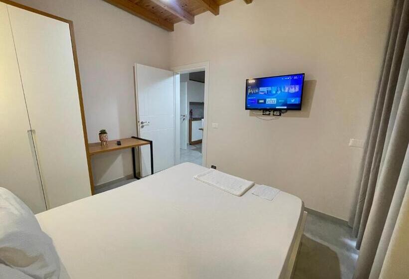 פנסיון Maison Apartments