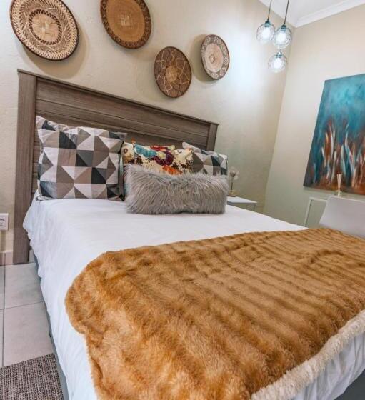 پانسیون Pumbaa Wildlife Park & Accommodation