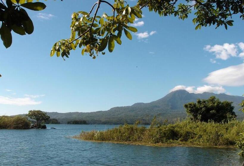 تختخواب و صبحانه Zopango Orchids Island