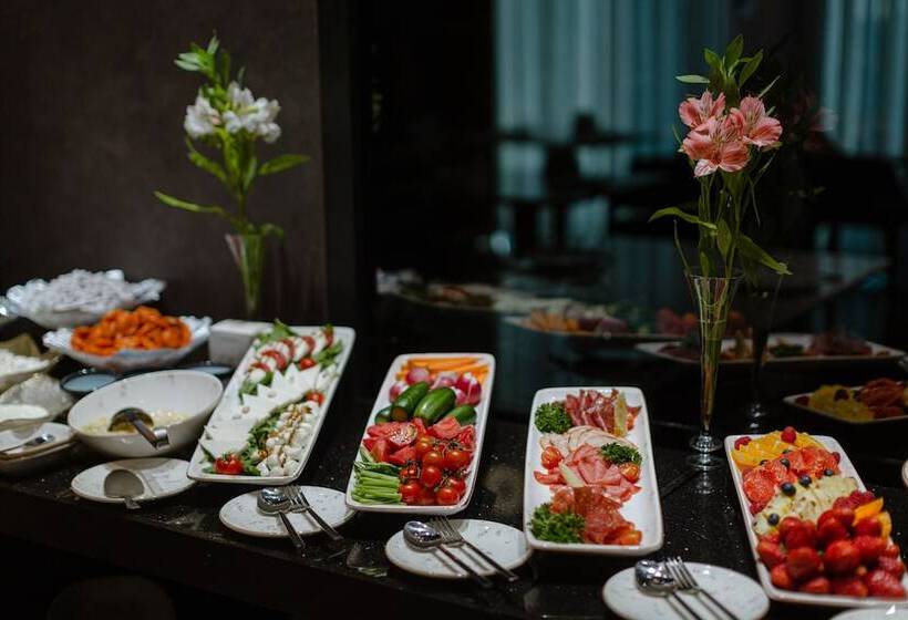 Frankfort Hotel And Spa