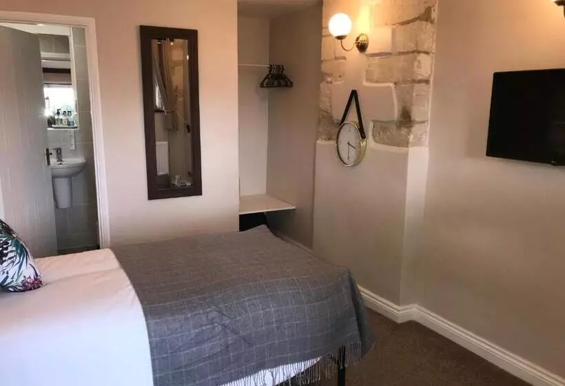 ホテル Cotswold Merrymouth Inn