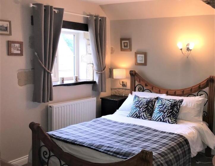 ホテル Cotswold Merrymouth Inn