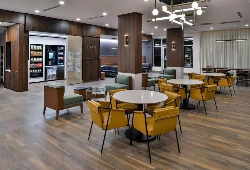 Hotelli Courtyard By Marriott Raleigh Cary Crossroads