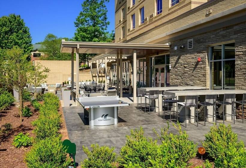 فندق Courtyard By Marriott Raleigh Cary Crossroads