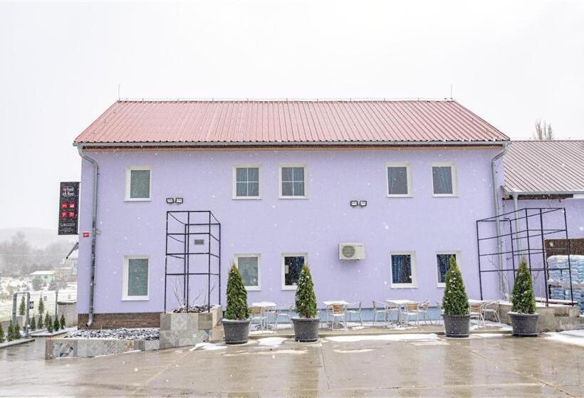 胶囊酒店 Hostel Iron Cube