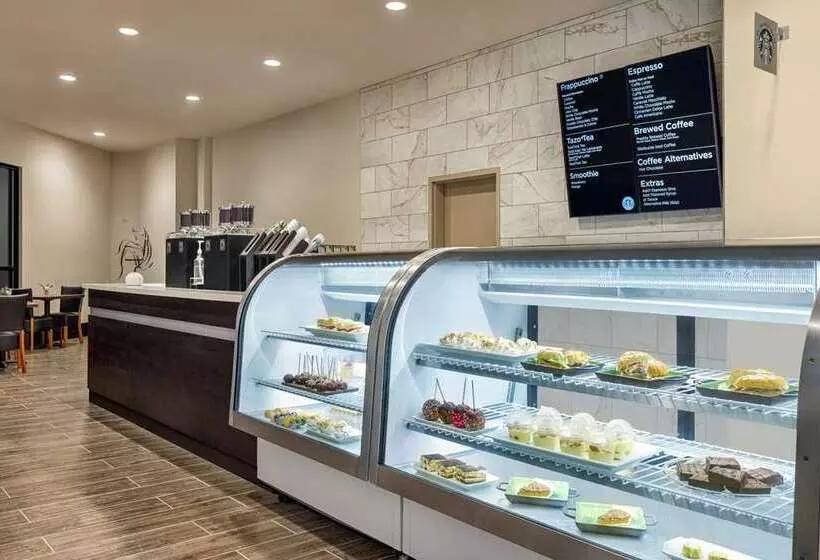 ホテル Embassy Suites By Hilton Round Rock