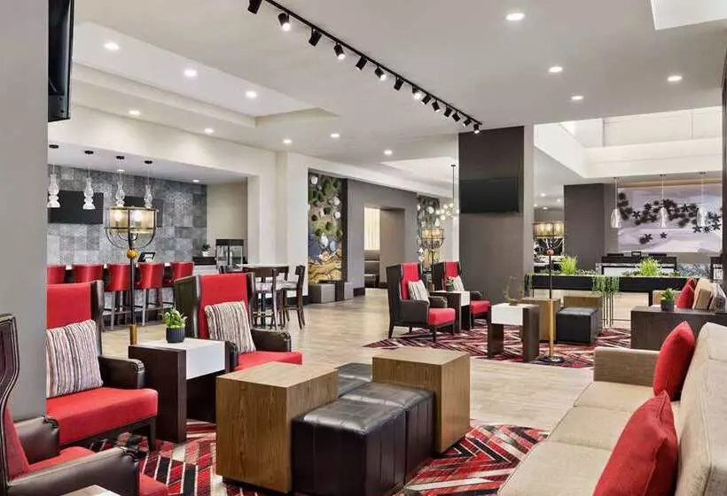 ホテル Embassy Suites By Hilton Round Rock