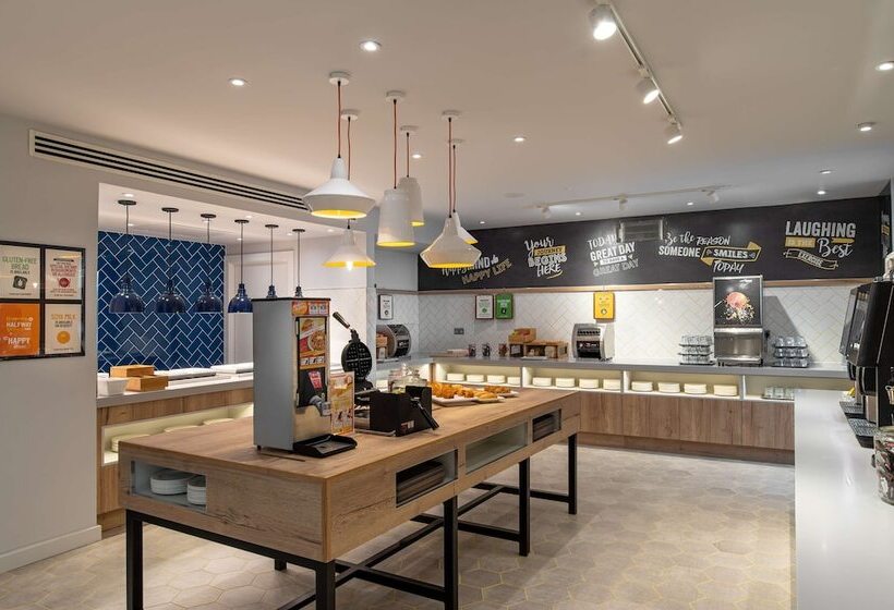 فندق Hampton By Hilton Canterbury