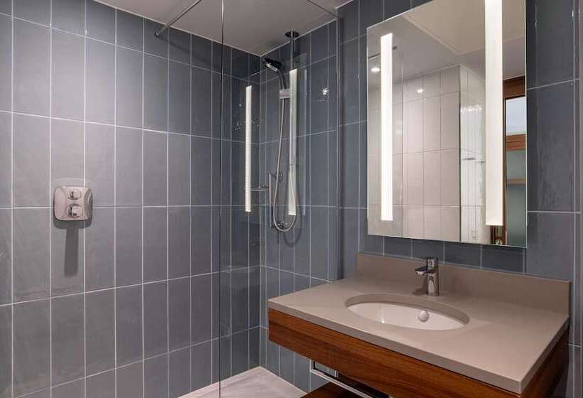 فندق Hampton By Hilton Canterbury