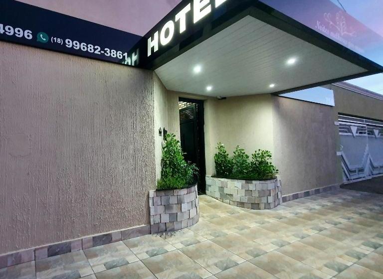 בית מלון כפרי Leblon