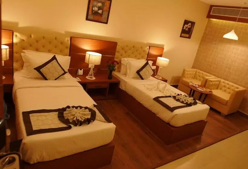 ホテル Nesma Palace