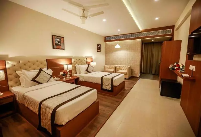 ホテル Nesma Palace