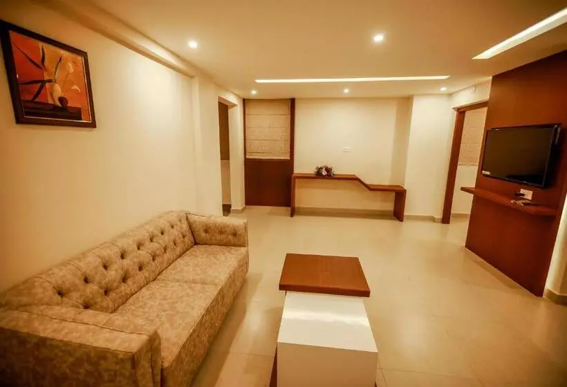 ホテル Nesma Palace