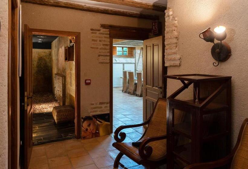 Hotel Posada Restaurante Fuenteplateada