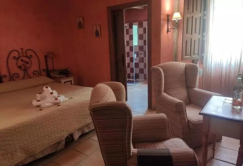 Hotelli Posada Restaurante Fuenteplateada