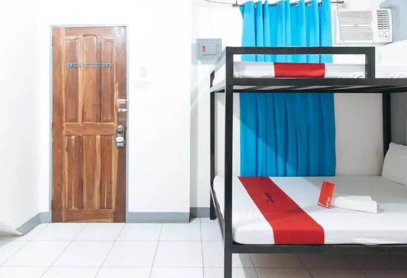 ホテル Reddoorz @ Gaea's Apartment Panglao